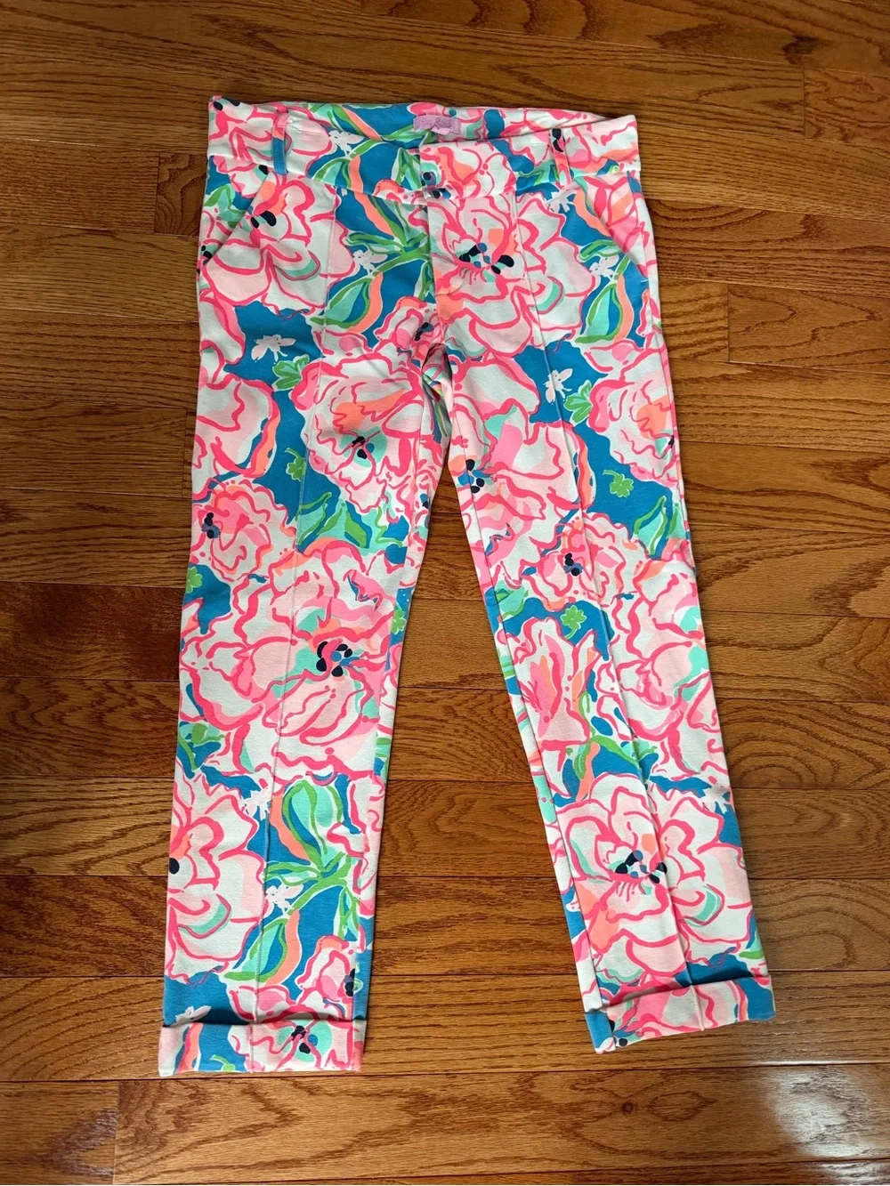 Lilly Pulitzer Flutter Blue Lucky Charm Floral Capri Pants